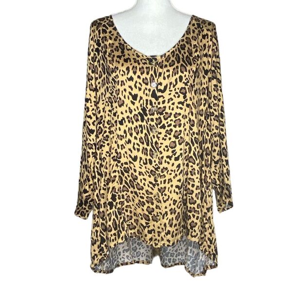 Torrid Tops - Torrid Stella Wm’s Sz 2X Leopard Print Stretch Challis Tunic Fit & Flare Blouse